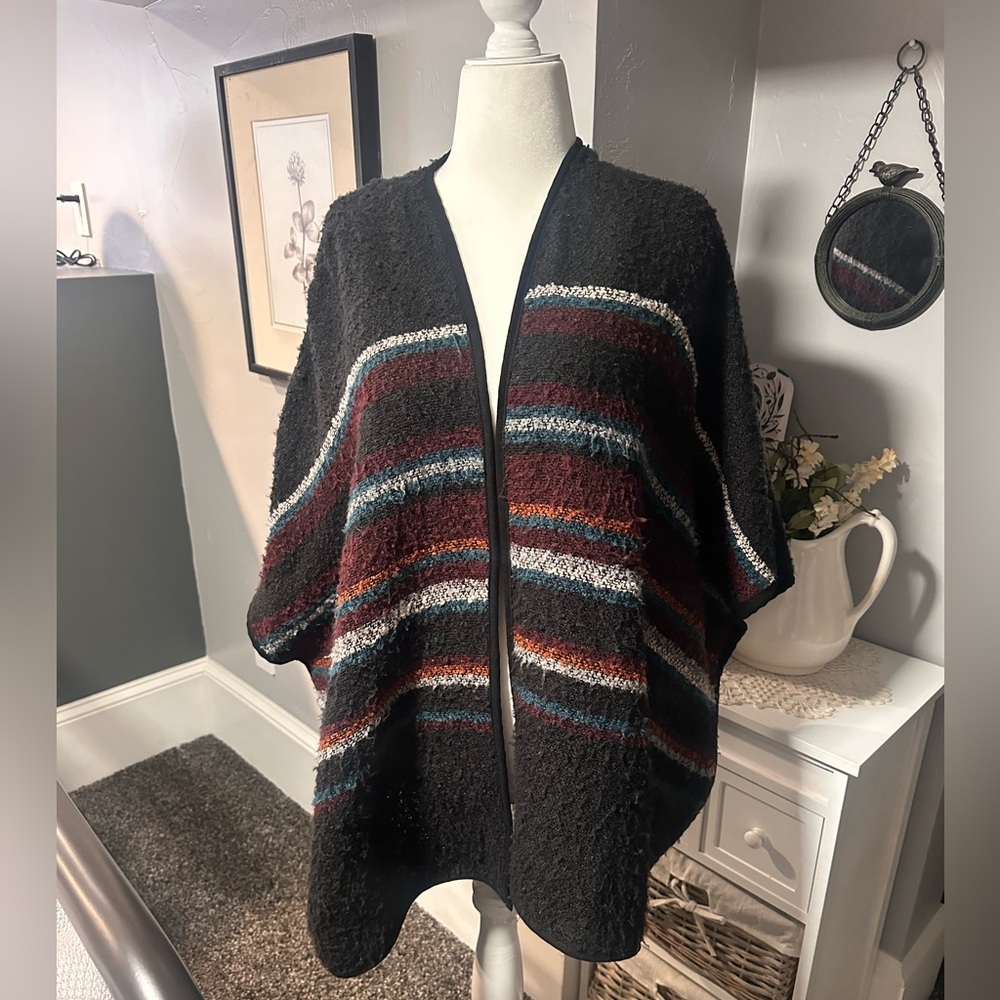 Poncho cardigan sweater, Forever 21, sz M